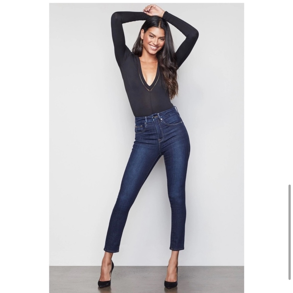 Good American Good Legs Skinny Jeans. Size 27. Dark Blue Wash.